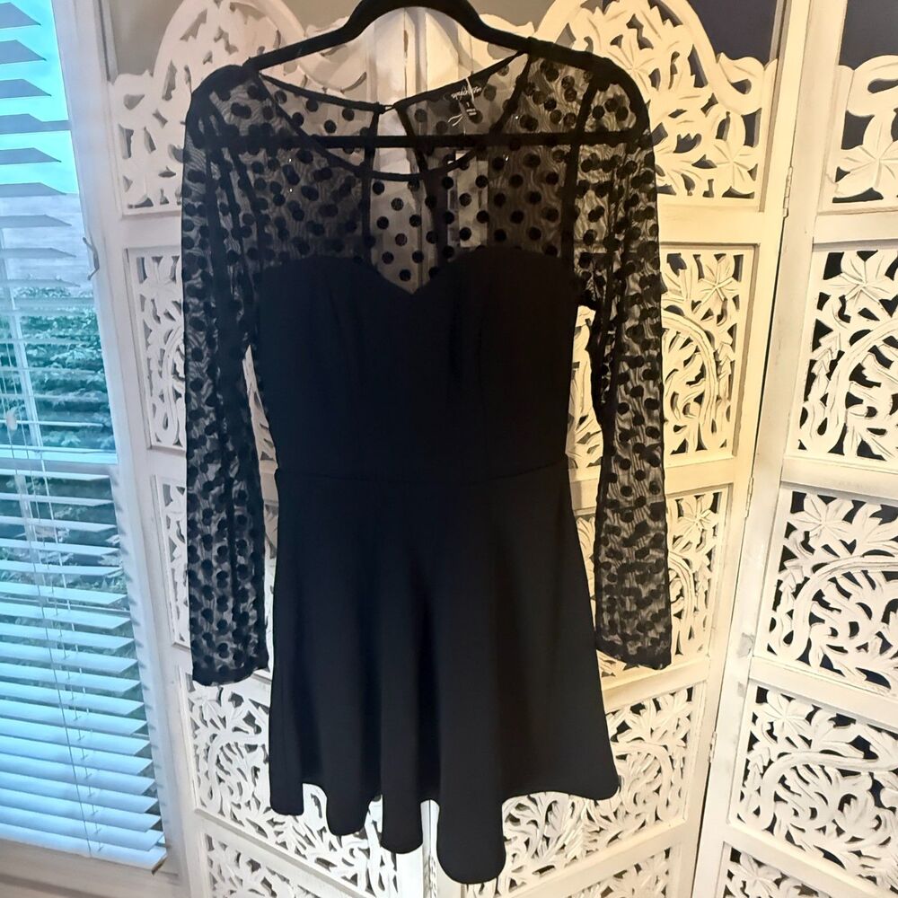 Speechless Party Dress size 7 With Sheer Polk a Dot shoulders New